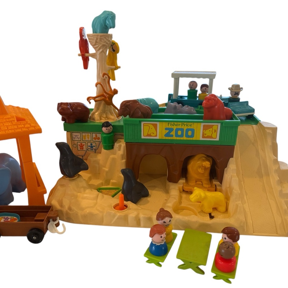 Vintage Fisher-Price Zoo